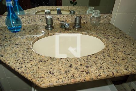 Apartamento à venda com 154m², 3 quartos e 2 vagasBanheiro da Suíte 1