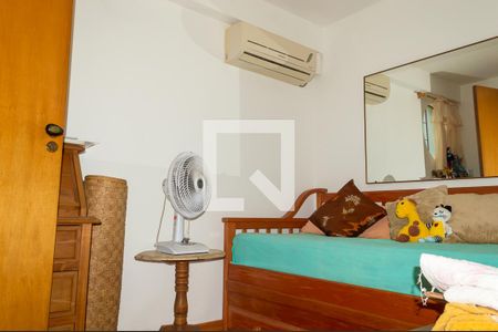 Apartamento à venda com 154m², 3 quartos e 2 vagasQuarto 2 - Suíte