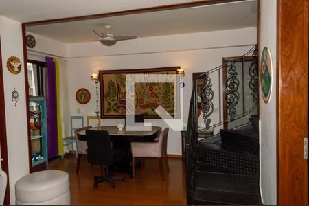 Apartamento à venda com 154m², 3 quartos e 2 vagasSala