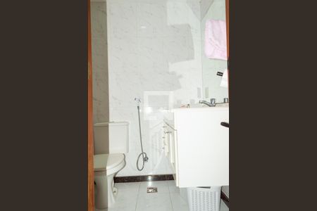 Apartamento à venda com 154m², 3 quartos e 2 vagasBanheiro da Suíte 3
