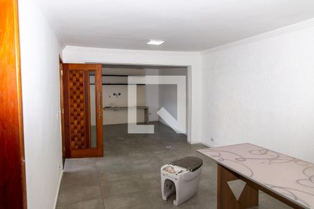 Sala de Estar de casa para alugar com 4 quartos, 262m² em Taboão, Diadema