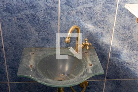 Casa para alugar com 262m², 4 quartos e 4 vagasDetalhe banheiro