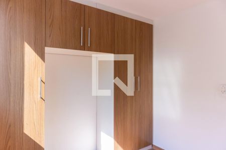 Quarto 1 de apartamento para alugar com 2 quartos, 47m² em Centro, Belford Roxo