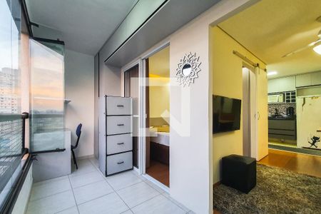 Apartamento para alugar com 36m², 1 quarto e 1 vaga Apartamento para alugar com 36m², 1 quarto e 1 vagaSacada