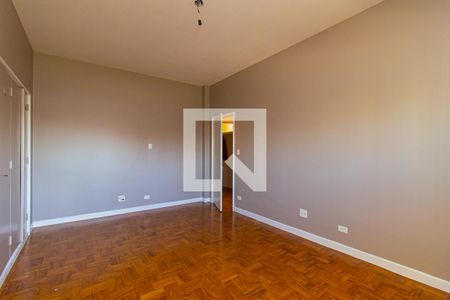 Apartamento à venda com 215m², 4 quartos e 2 vagasQuarto 2