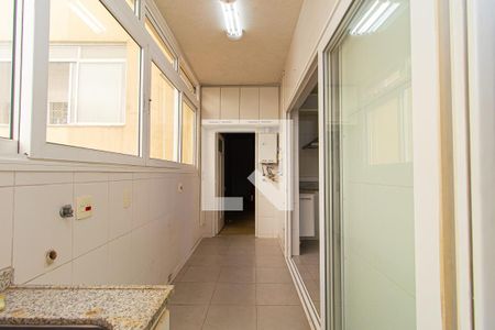 Apartamento à venda com 215m², 4 quartos e 2 vagasÁrea de Serviço