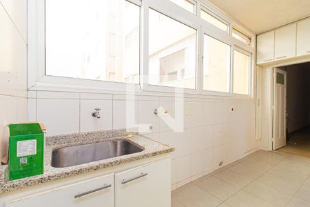 Apartamento à venda com 215m², 4 quartos e 2 vagasÁrea de Serviço