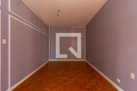 Apartamento à venda com 215m², 4 quartos e 2 vagasSuíte 1