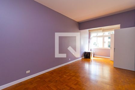 Apartamento à venda com 215m², 4 quartos e 2 vagasSuíte 1