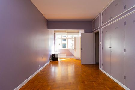 Apartamento à venda com 215m², 4 quartos e 2 vagasSuíte 1