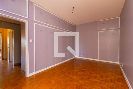 Apartamento à venda com 215m², 4 quartos e 2 vagasSuíte 1