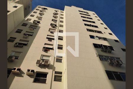 Apartamento à venda com 191m², 3 quartos e 2 vagasFachada interna