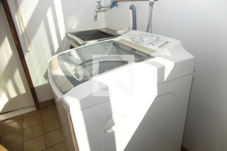 Apartamento à venda com 191m², 3 quartos e 2 vagasÁrea serviço