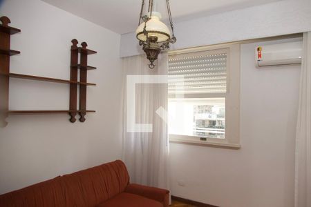 Apartamento à venda com 191m², 3 quartos e 2 vagasQuarto 2