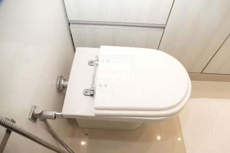 Apartamento à venda com 191m², 3 quartos e 2 vagasSuíte banheiro