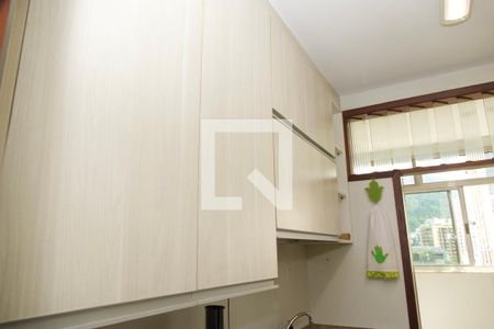 Apartamento à venda com 191m², 3 quartos e 2 vagasCozinha
