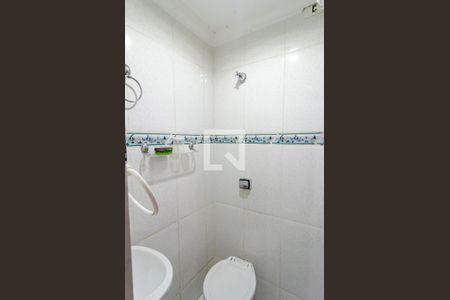 Banheiro Social de kitnet/studio à venda com 1 quarto, 23m² em Cidade Vargas, São Paulo