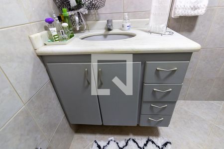 Apartamento à venda com 72m², 2 quartos e 1 vaga Apartamento à venda com 72m², 2 quartos e 1 vagaBanheiro