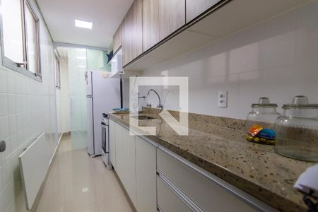 Apartamento à venda com 72m², 2 quartos e 1 vaga Apartamento à venda com 72m², 2 quartos e 1 vagaCozinha