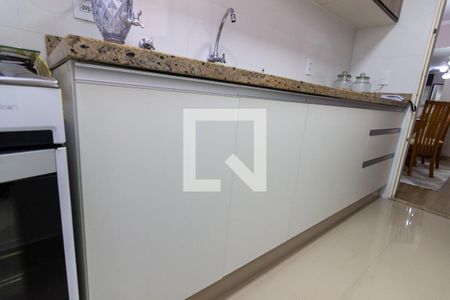 Apartamento à venda com 72m², 2 quartos e 1 vaga Apartamento à venda com 72m², 2 quartos e 1 vagaCozinha