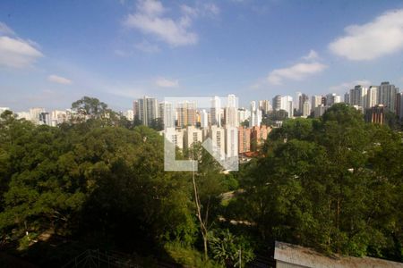 Apartamento à venda com 69m², 2 quartos e 2 vagasVista da suíte