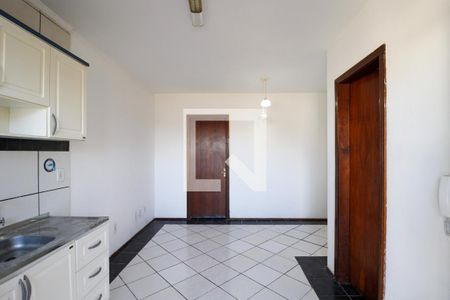 Sala/Cozinha de apartamento à venda com 1 quarto, 38m² em São José, Canoas