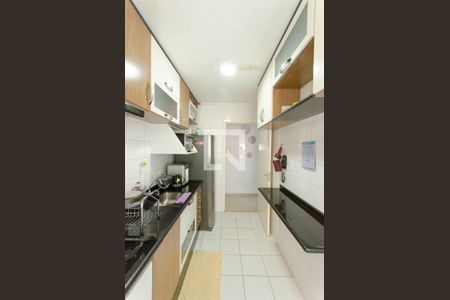 Apartamento à venda com 60m², 2 quartos e 1 vagaCozinha