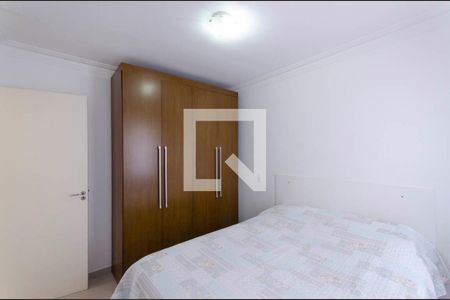 Quarto 1 de apartamento para alugar com 2 quartos, 60m² em Vila Pierina, São Paulo