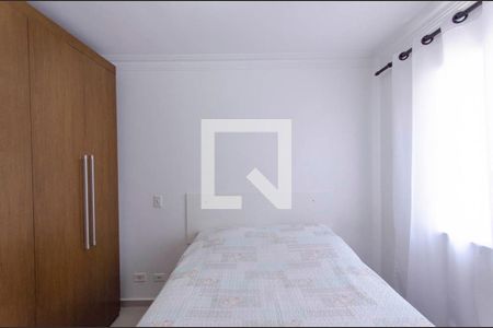 Quarto 1 de apartamento para alugar com 2 quartos, 60m² em Vila Pierina, São Paulo