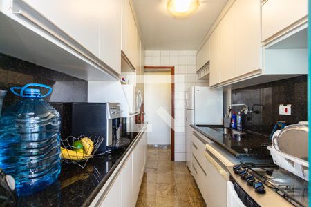 Apartamento à venda com 88m², 2 quartos e 2 vagasCozinha