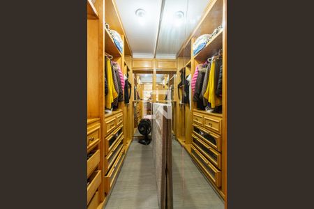 Apartamento à venda com 88m², 2 quartos e 2 vagasCloset da Suíte