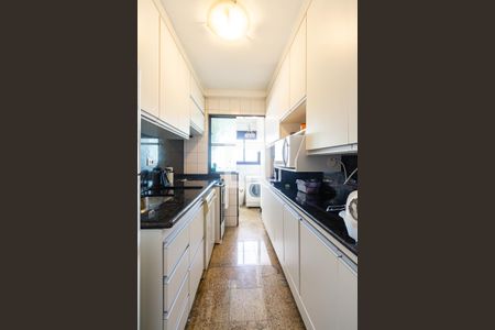 Apartamento à venda com 88m², 2 quartos e 2 vagasCozinha