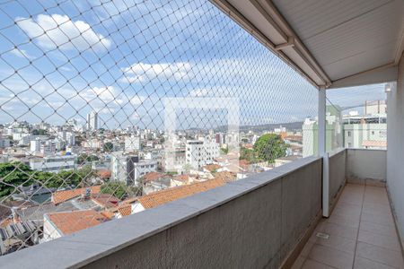 Varanda da sala  de apartamento à venda com 2 quartos, 168m² em Floresta, Belo Horizonte