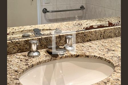 Apartamento à venda com 72m², 2 quartos e 1 vagaBanheiro