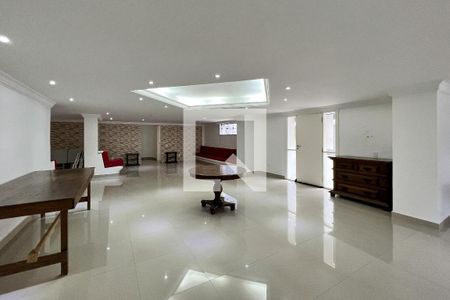Apartamento à venda com 72m², 2 quartos e 1 vagaÁrea comum