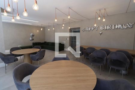 Apartamento para alugar com 50m², 1 quarto e 1 vagaÁrea comum - Salão de festas