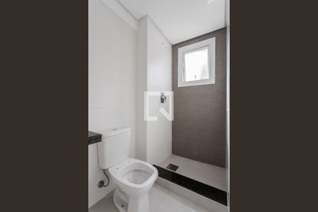 Apartamento à venda com 83m², 2 quartos e 2 vagas Apartamento à venda com 83m², 2 quartos e 2 vagasBanheiro da Suíte 2