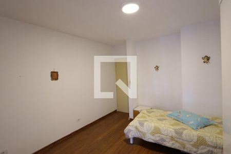 Quarto 1 de casa para alugar com 2 quartos, 80m² em Artur Alvim, São Paulo