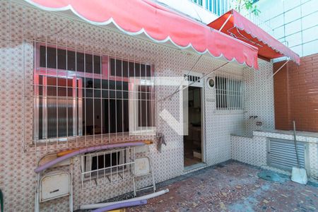 Casa à venda com 365m², 5 quartos e 4 vagasÁrea de Serviço