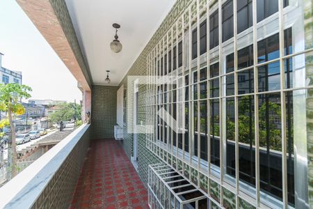 Casa à venda com 365m², 5 quartos e 4 vagasVaranda do 2º andar