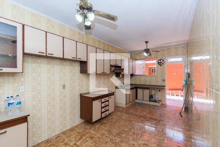 Casa à venda com 365m², 5 quartos e 4 vagasCozinha