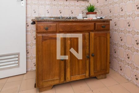 Casa à venda com 365m², 5 quartos e 4 vagasBanheiro Social (1º andar)