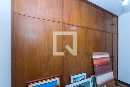 Casa à venda com 365m², 5 quartos e 4 vagasQuarto 4