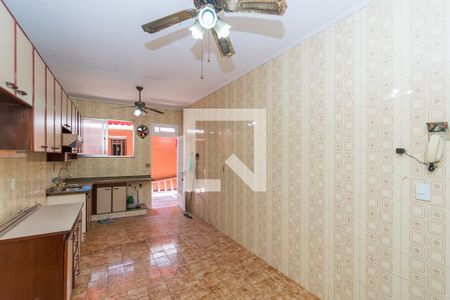 Casa à venda com 365m², 5 quartos e 4 vagasCozinha