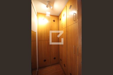 Casa para alugar com 156m², 3 quartos e 2 vagasCloset