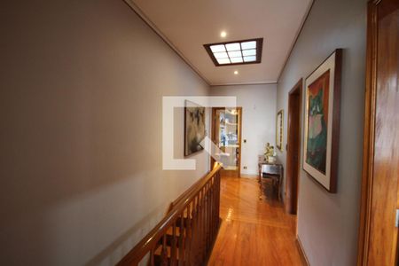 Casa para alugar com 156m², 3 quartos e 2 vagasCorredor