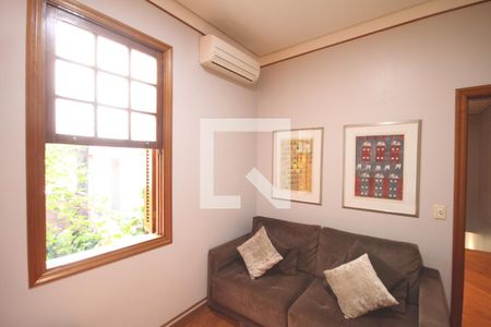 Escritório de casa para alugar com 3 quartos, 156m² em Vila Mariana, São Paulo