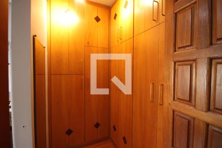 Casa para alugar com 156m², 3 quartos e 2 vagasCloset