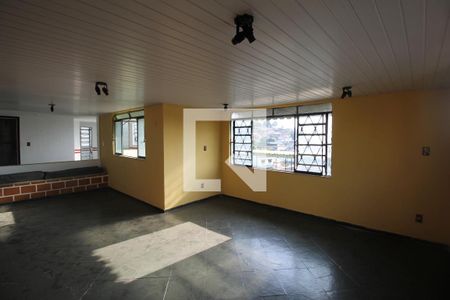 Sala de casa para alugar com 3 quartos, 200m² em Patronato, São Gonçalo