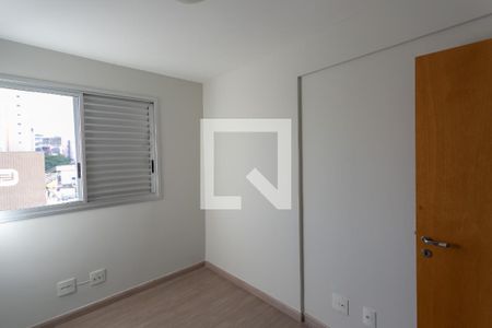 Quarto 2 de apartamento para alugar com 3 quartos, 87m² em Nova Suíça, Belo Horizonte